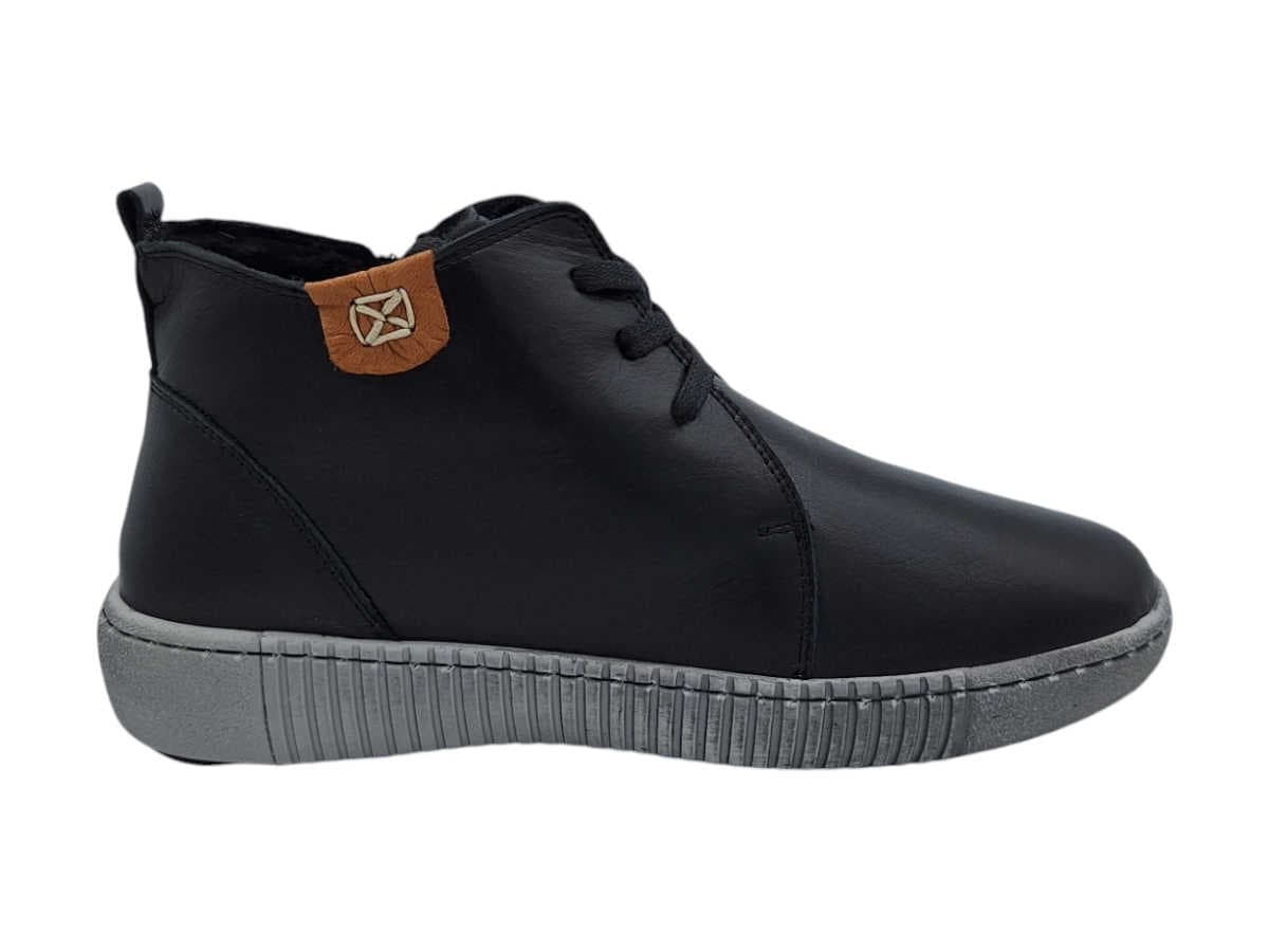 Wild 207VT07 Dámské celokožené kotníkové boty black